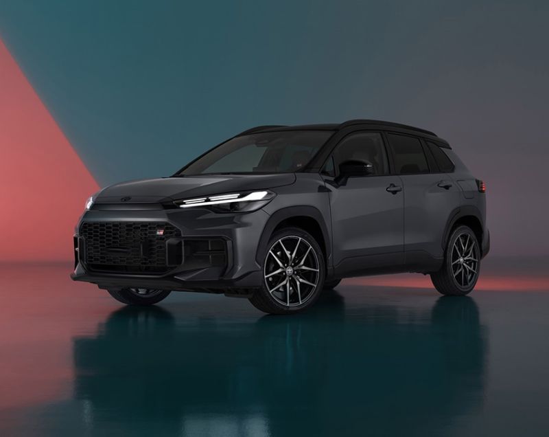 Toyota Corolla Cross 2.0 hev dynamic 132kW e-cvt aut