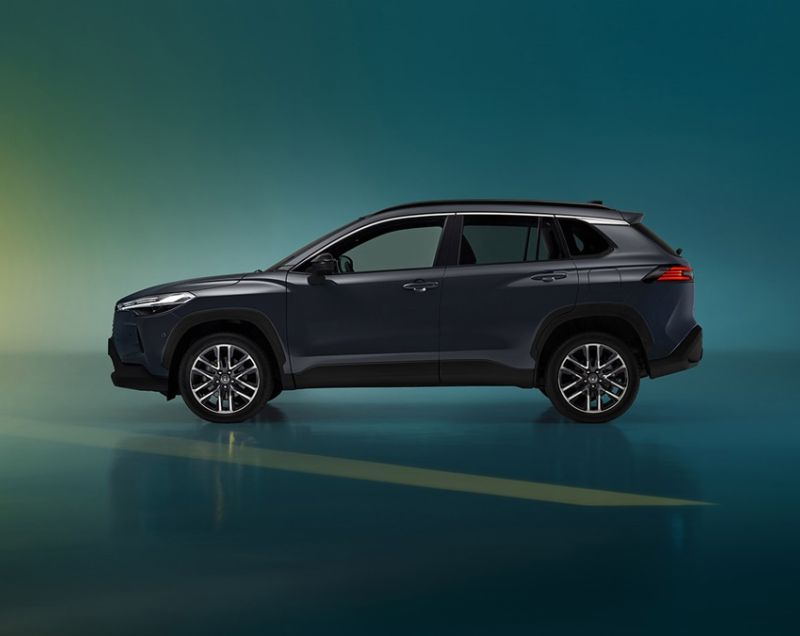 Toyota Corolla Cross 2.0 hev dynamic 132kW e-cvt aut