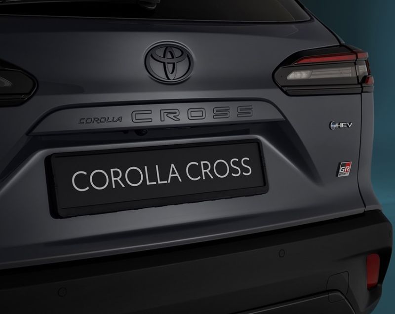 Toyota Corolla Cross 2.0 hev gr sport 132kW e-cvt aut