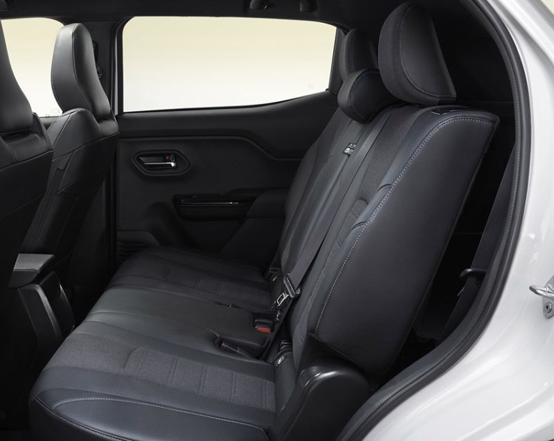 Toyota Urban Cruiser 61.1kWh ev dynamic 128kW aut