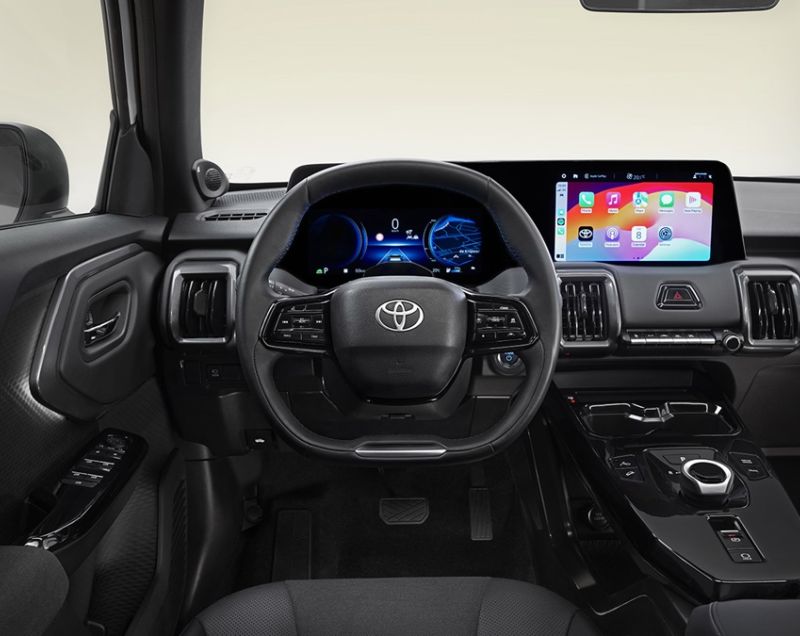 Toyota Urban Cruiser 48.8kWh ev active 106kW aut