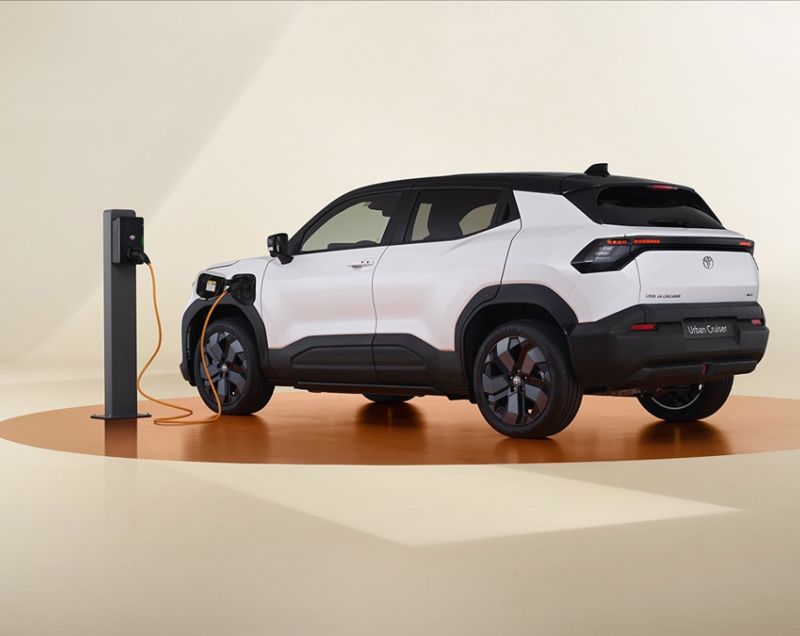 Toyota Urban Cruiser 48.8kWh ev active 106kW aut Toyota Urban Cruiser 48.8kWh ev active 106kW aut