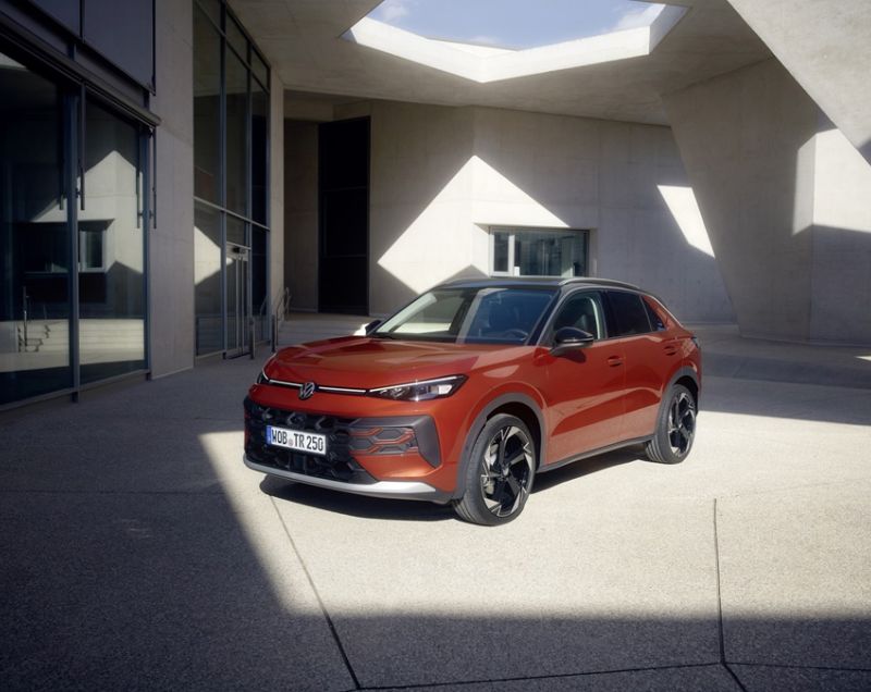 Volkswagen T-Roc 1.5etsi Life First Edition 116 pk automaat Volkswagen T-Roc 1.5etsi Life First Edition 116 pk automaat