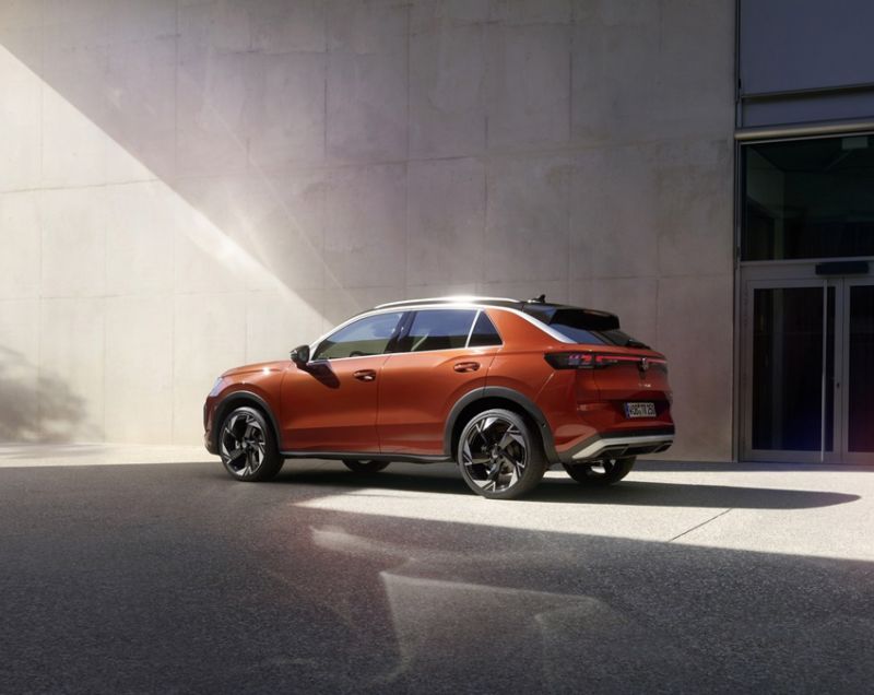 Volkswagen T-Roc 1.5etsi Trend First Edition 116 pk automaat Volkswagen T-Roc 1.5etsi Trend First Edition 116 pk automaat