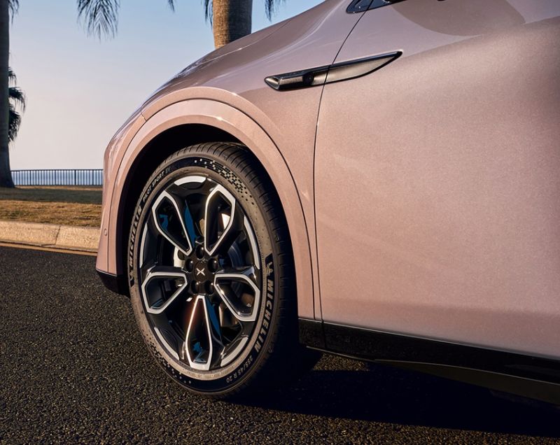 Xpeng G6 68.5kWh RWD Standard Range