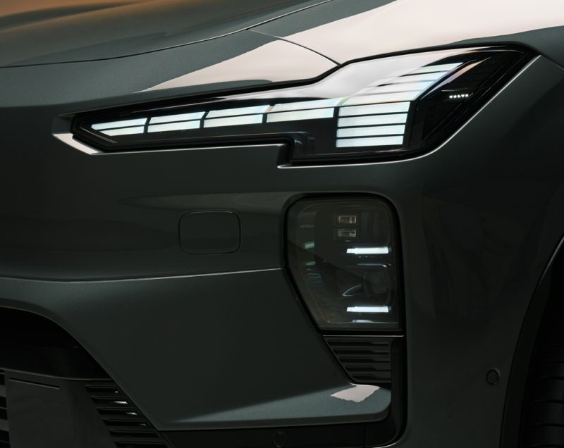 Volvo EX60 80kWh P6 Plus