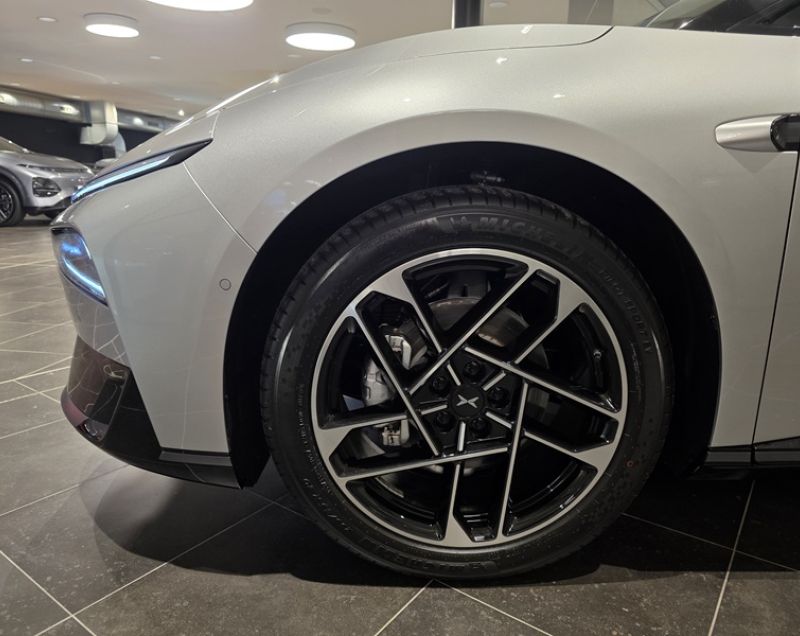 Xpeng P7+ 74.9kWh 370kW AWD Performance Xpeng P7+ 74.9kWh 370kW AWD Performance