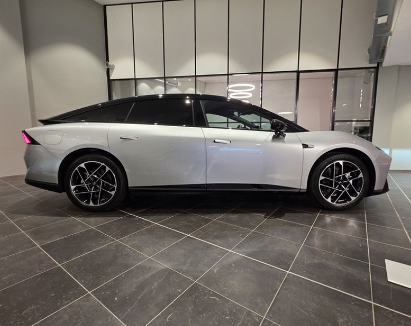 Xpeng P7+ 74.9kWh 370kW AWD Performance