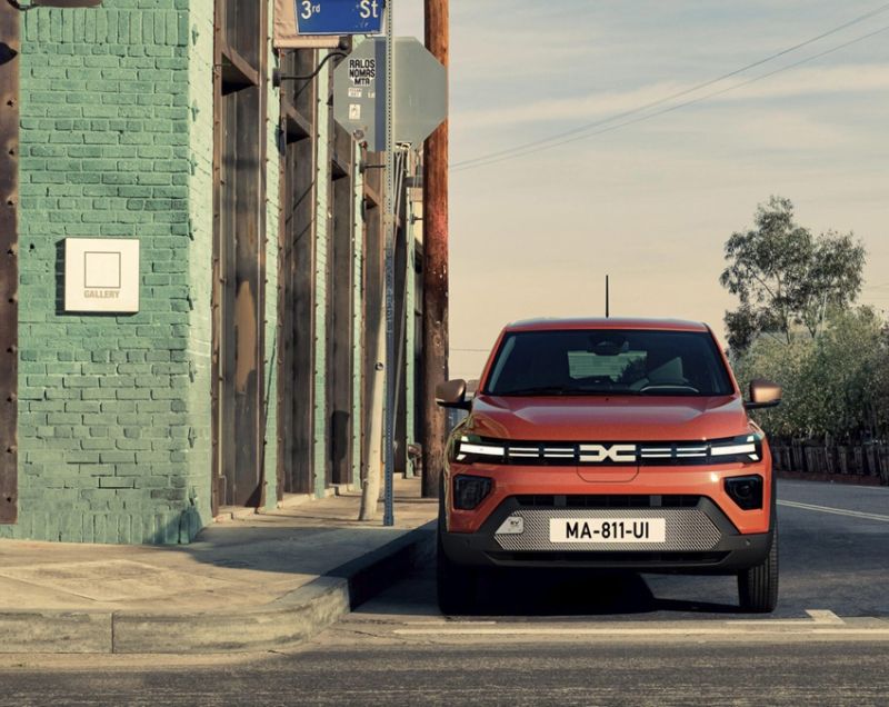 Dacia Spring 24.3kWh ev 70 essential 52kW aut