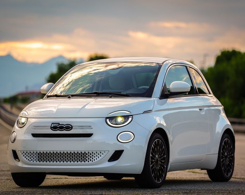 Fiat 500 1.0 mhev torino launch edition 48kW