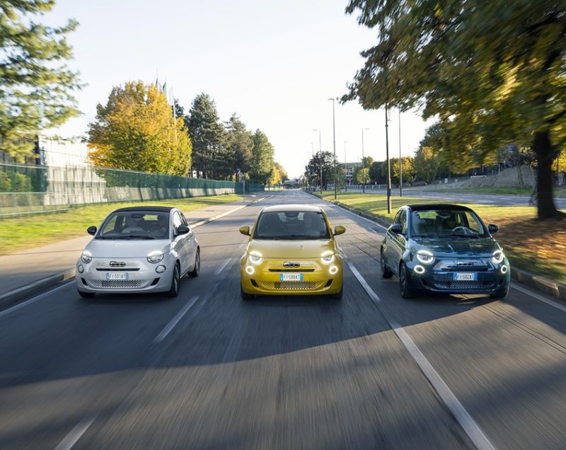 Fiat 500C 1.0 mhev icon 48kW Fiat 500C 1.0 mhev icon 48kW