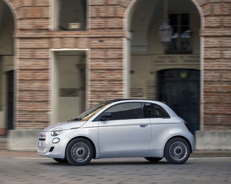 Fiat 500C 1.0 mhev icon 48kW
