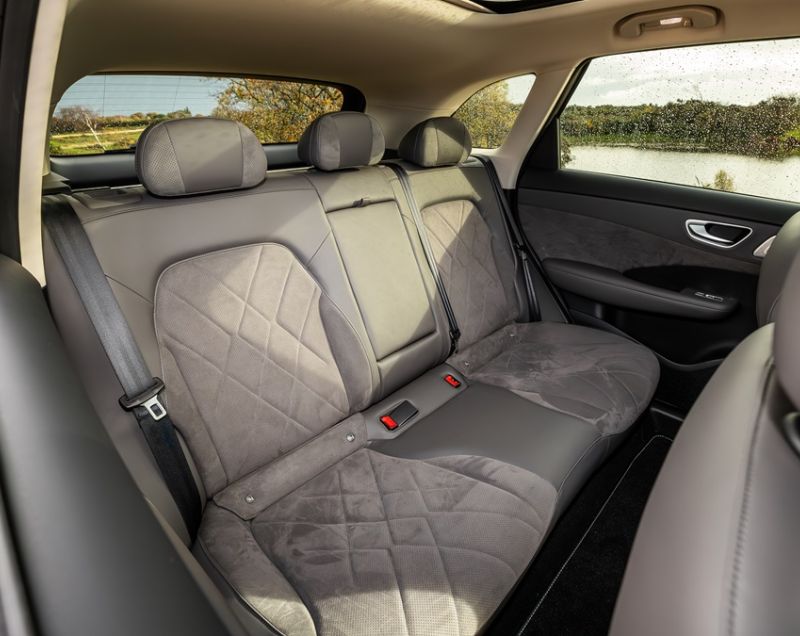 MG MGS6 EV 77kWh ev luxury 2wd 180kW aut MG MGS6 EV 77kWh ev luxury 2wd 180kW aut