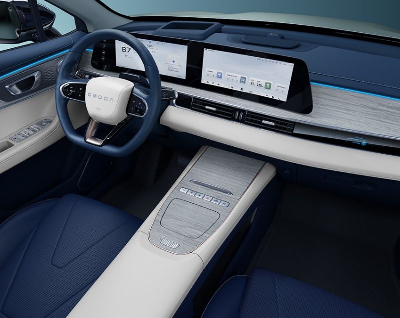 Omoda 5 61kWh ev premium 155kW aut