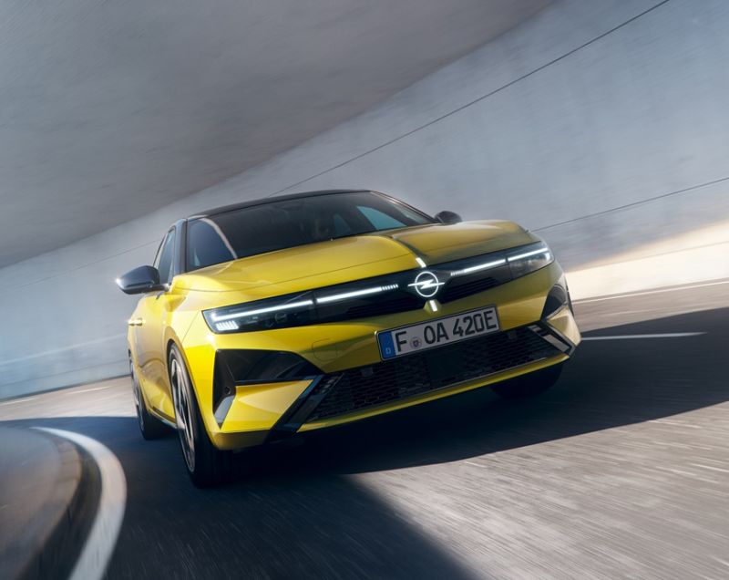 Opel Astra 1.6t phev edition 143kW aut Opel Astra 1.6t phev edition 143kW aut