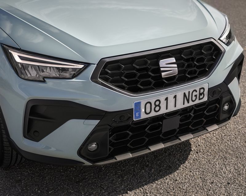 Seat Arona 1.0tsi eco fr business connect 85kW dsg-7 aut Seat Arona 1.0tsi eco fr business connect 85kW dsg-7 aut