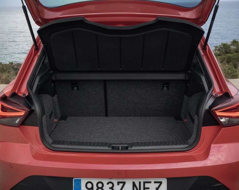 Seat Ibiza 1.0tsi eco style business connect 70kW