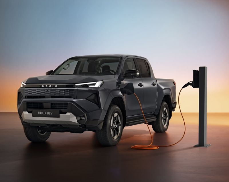Toyota Hi-lux 59.2kWh ev dc challenger 144kW awd aut Toyota Hi-lux 59.2kWh ev dc challenger 144kW awd aut