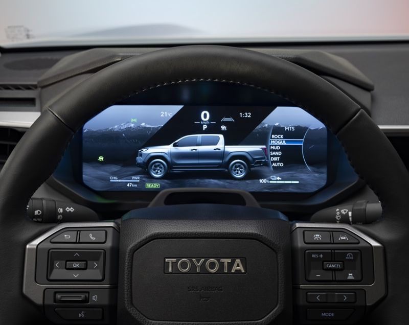 Toyota Hi-lux 59.2kWh ev dc challenger 144kW awd aut