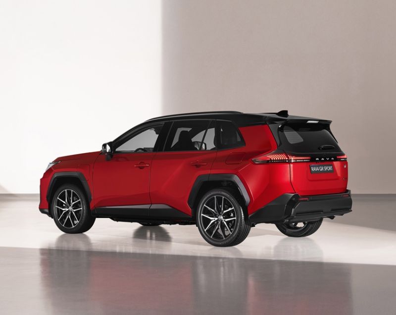 Toyota RAV4 270 phev first edition 197kW fwd cvt aut