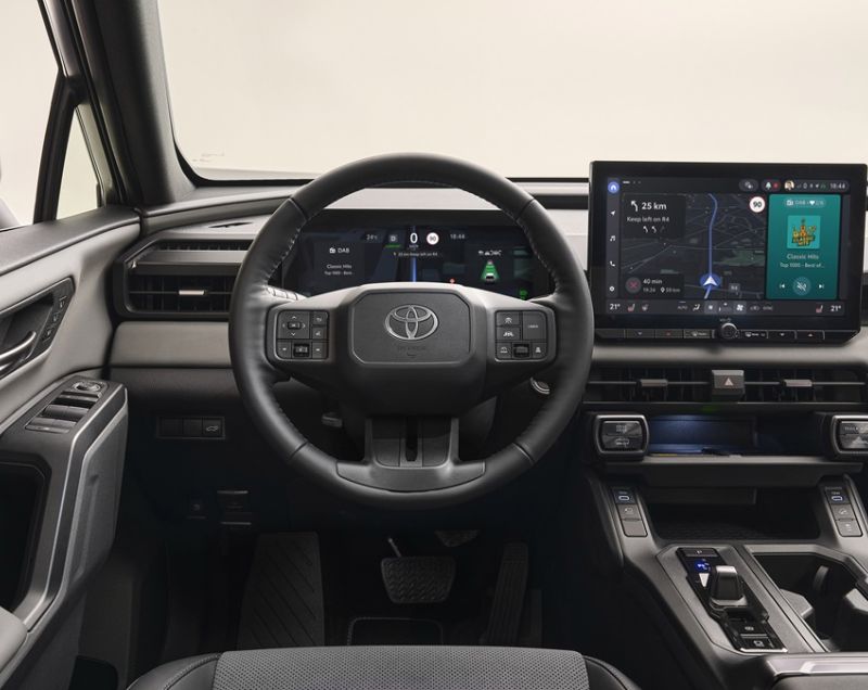 Toyota RAV4 300 phev executive 225kW awd cvt aut