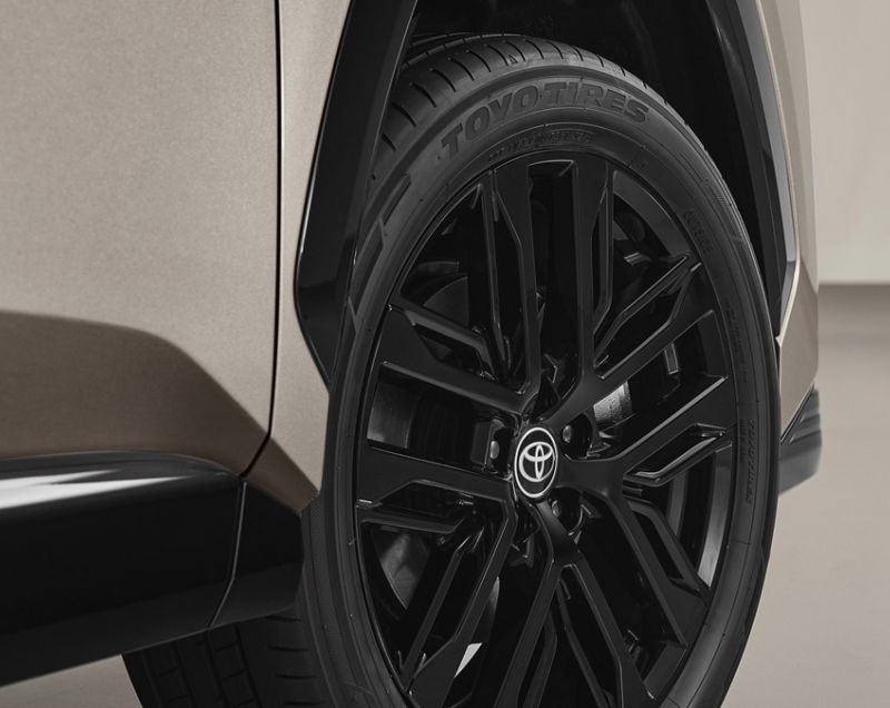 Toyota RAV4 300 phev executive 225kW awd cvt aut