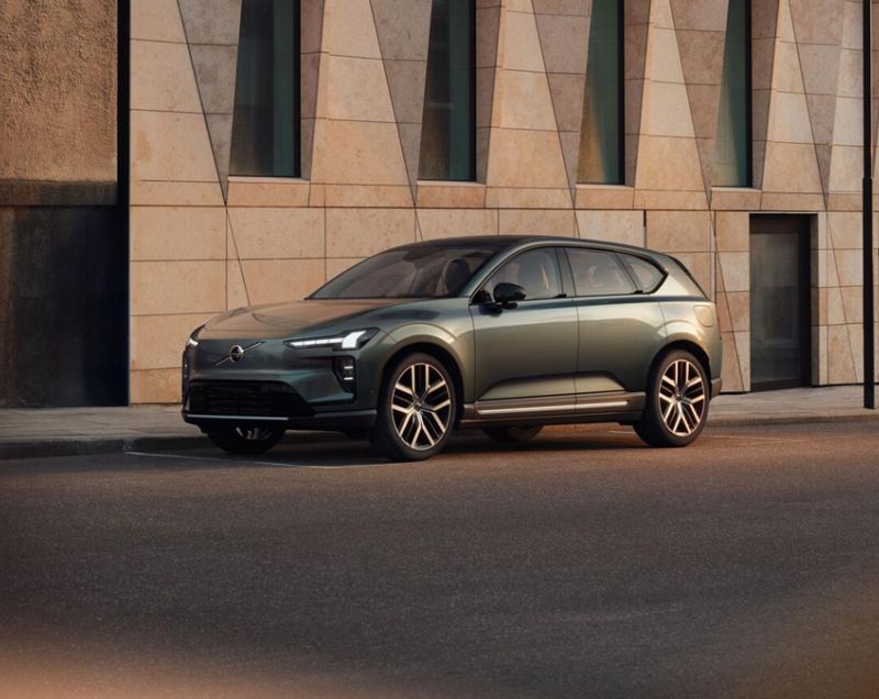 Volvo EX60 112kWh ev p12 ultra 500kW awd aut