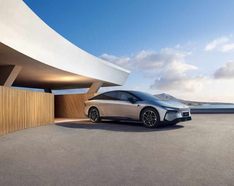 Xpeng P7+ 74.9kWh 230kW RWD Long Range Xpeng P7+ 74.9kWh 230kW RWD Long Range